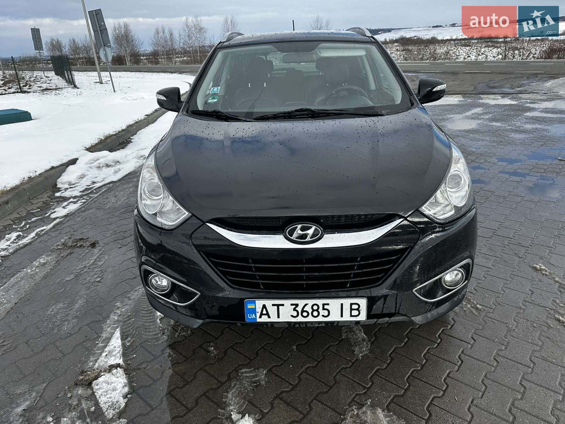 2011 Hyundai ix35 - фото 1