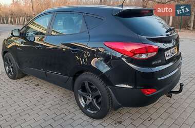 Внедорожник / Кроссовер Hyundai ix35 2011 в Буче