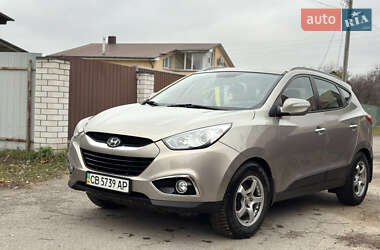 Позашляховик / Кросовер Hyundai ix35 2010 в Чернігові