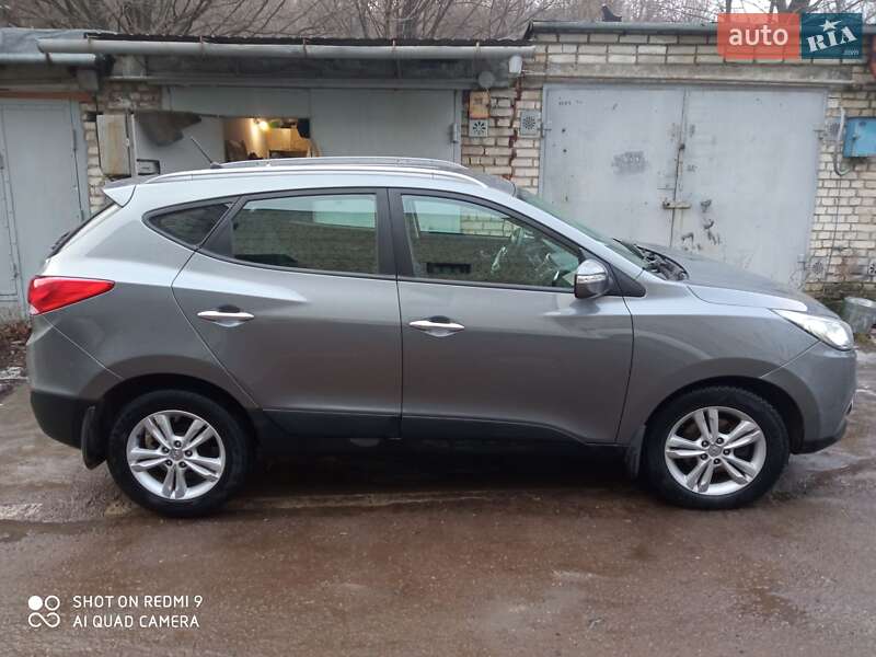 Позашляховик / Кросовер Hyundai ix35 2013 в Львові