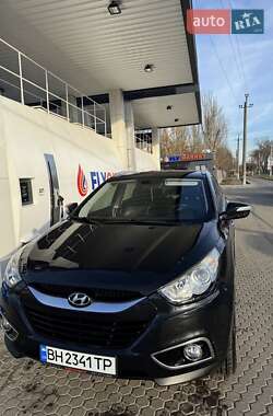 Позашляховик / Кросовер Hyundai ix35 2010 в Одесі