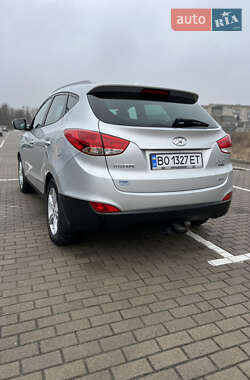 Внедорожник / Кроссовер Hyundai ix35 2010 в Дубно