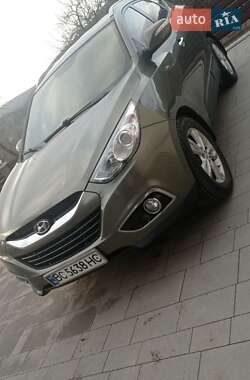 Позашляховик / Кросовер Hyundai ix35 2010 в Бориславі