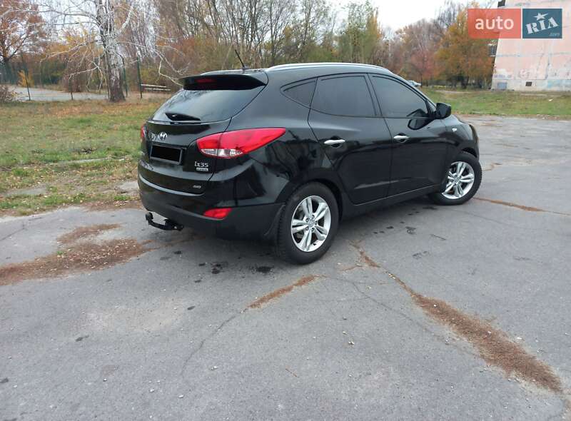 Позашляховик / Кросовер Hyundai ix35 2011 в Києві