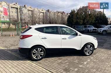 Позашляховик / Кросовер Hyundai ix35 2015 в Чернівцях