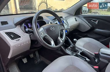 Внедорожник / Кроссовер Hyundai ix35 2010 в Калуше