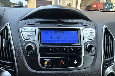 Внедорожник / Кроссовер Hyundai ix35 2010 в Калуше