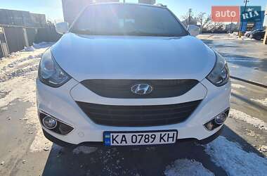 Внедорожник / Кроссовер Hyundai ix35 2011 в 