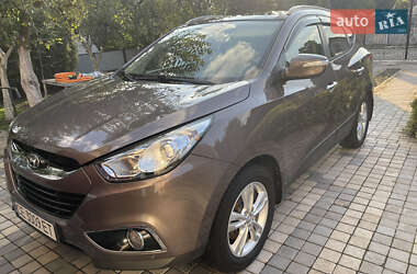 Внедорожник / Кроссовер Hyundai ix35 2012 в Черновцах