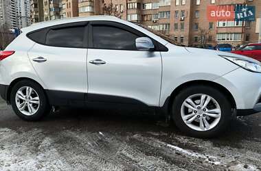 Позашляховик / Кросовер Hyundai ix35 2011 в Києві