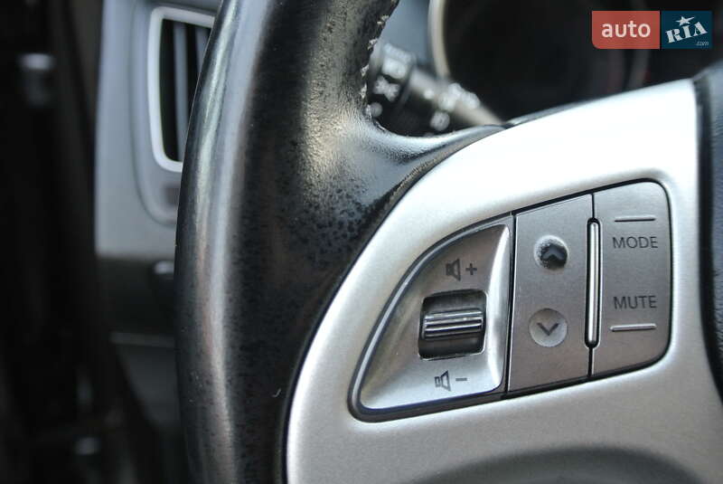 Позашляховик / Кросовер Hyundai ix35 2013 в Луцьку