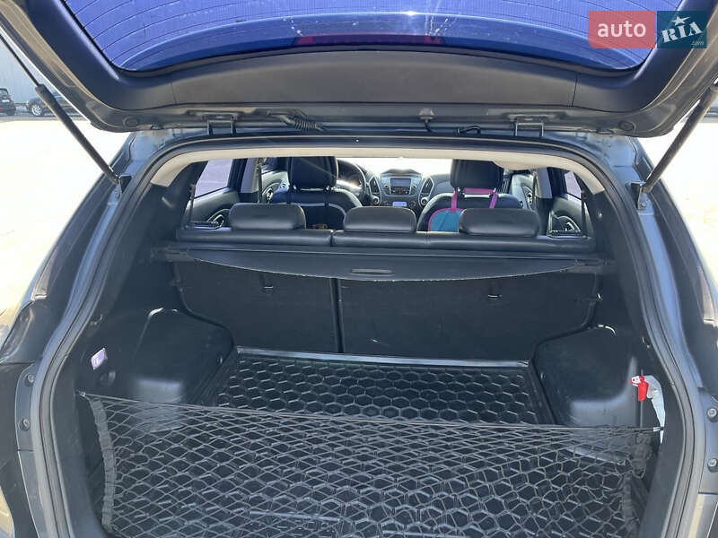 Позашляховик / Кросовер Hyundai ix35 2011 в Полтаві