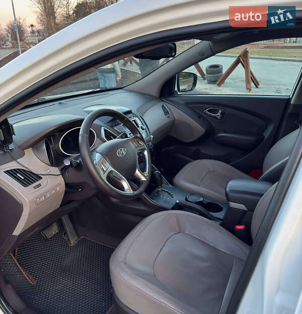Позашляховик / Кросовер Hyundai ix35 2012 в Харкові