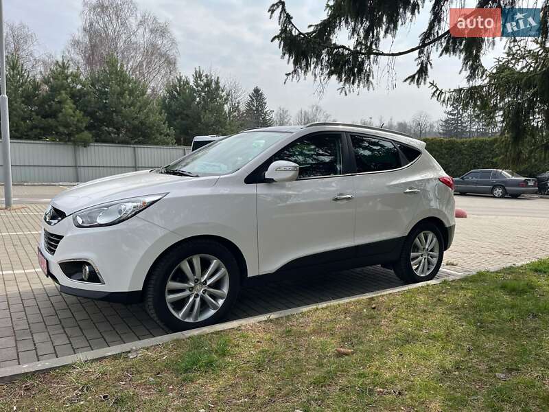 Внедорожник / Кроссовер Hyundai ix35 2011 в Луцке