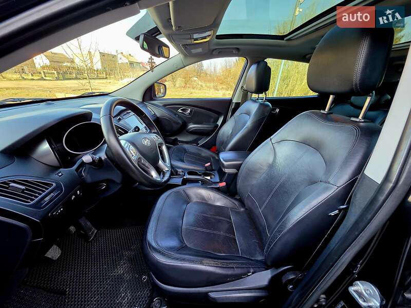 Внедорожник / Кроссовер Hyundai ix35 2010 в Самборе фото 11 Внедорожник / Кроссовер Hyundai ix35 2010 в Самборе