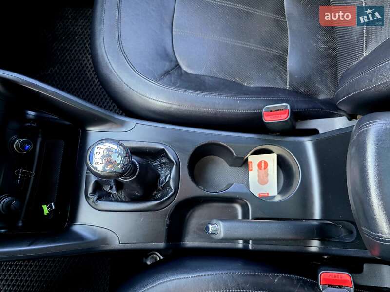 Внедорожник / Кроссовер Hyundai ix35 2010 в Самборе фото 28 Внедорожник / Кроссовер Hyundai ix35 2010 в Самборе