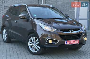 Позашляховик / Кросовер Hyundai ix35 2012 в 