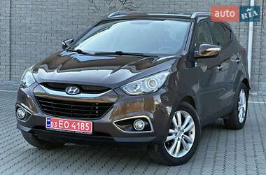 Позашляховик / Кросовер Hyundai ix35 2012 в 
