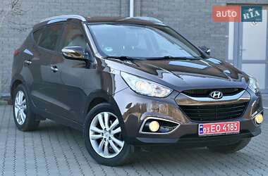 Позашляховик / Кросовер Hyundai ix35 2012 в 