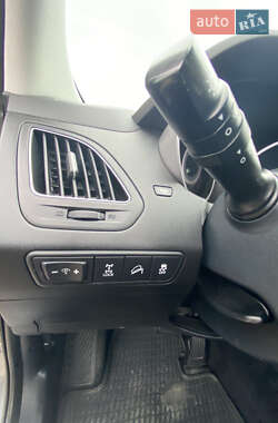 Внедорожник / Кроссовер Hyundai ix35 2013 в 