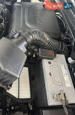 Позашляховик / Кросовер Hyundai ix35 2013 в 