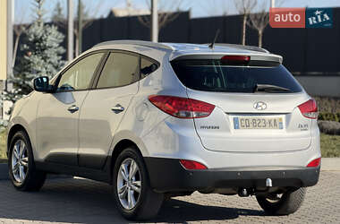 Внедорожник / Кроссовер Hyundai ix35 2011 в 