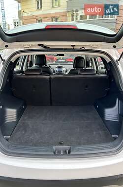 Внедорожник / Кроссовер Hyundai ix35 2013 в 