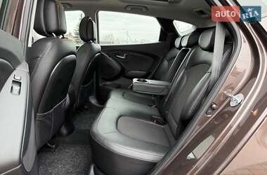 Внедорожник / Кроссовер Hyundai ix35 2014 в 