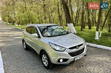 Внедорожник / Кроссовер Hyundai ix35 2010 в 