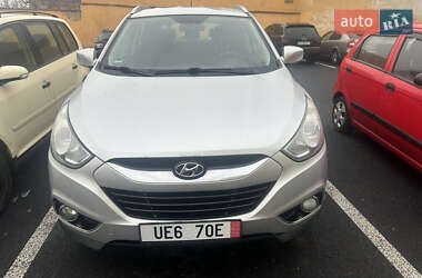 Позашляховик / Кросовер Hyundai ix35 2011 в 