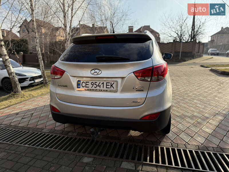 Внедорожник / Кроссовер Hyundai ix35 2012 в Черновцах