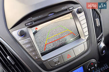 Позашляховик / Кросовер Hyundai ix35 2014 в 