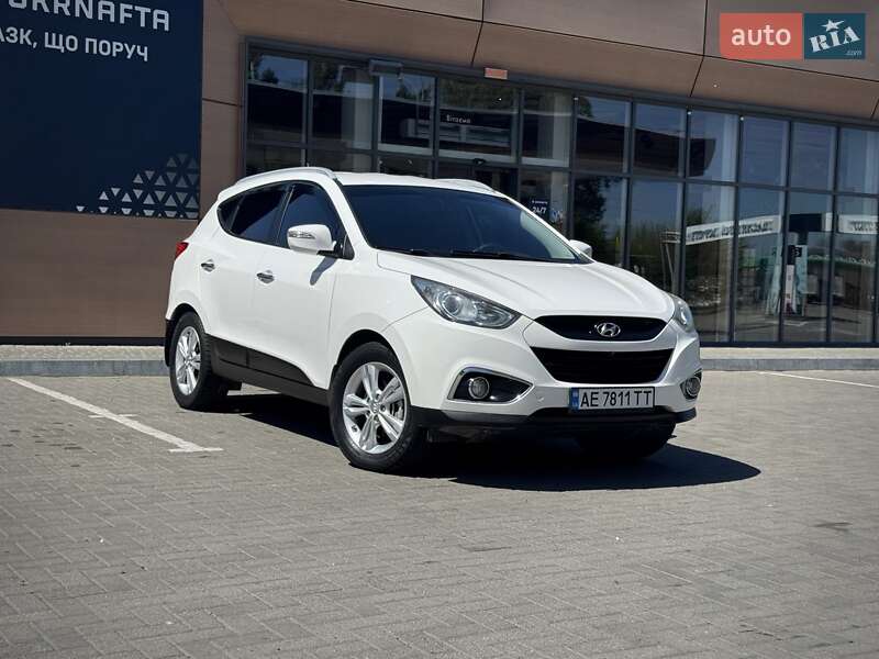 Позашляховик / Кросовер Hyundai ix35 2013 в Дніпрі