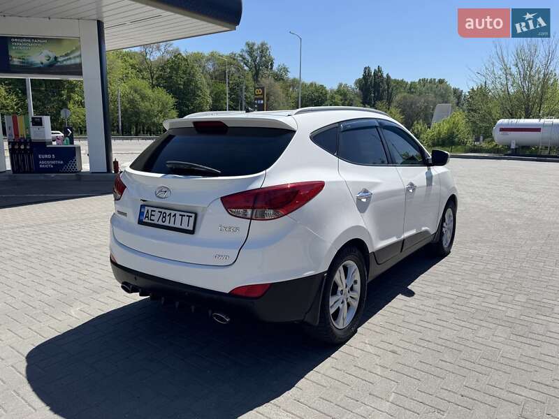 Позашляховик / Кросовер Hyundai ix35 2013 в Дніпрі