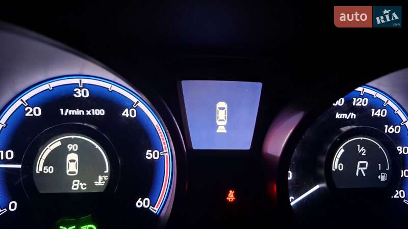 Позашляховик / Кросовер Hyundai ix35 2011 в Радивиліві