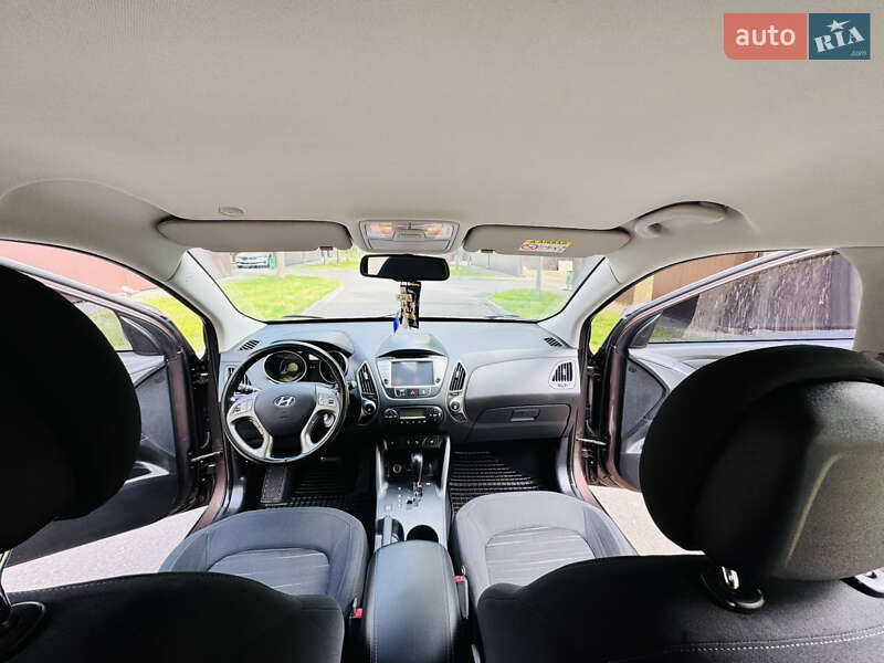 Позашляховик / Кросовер Hyundai ix35 2013 в Одесі