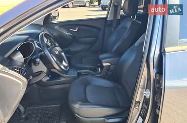 Позашляховик / Кросовер Hyundai ix35 2010 в 