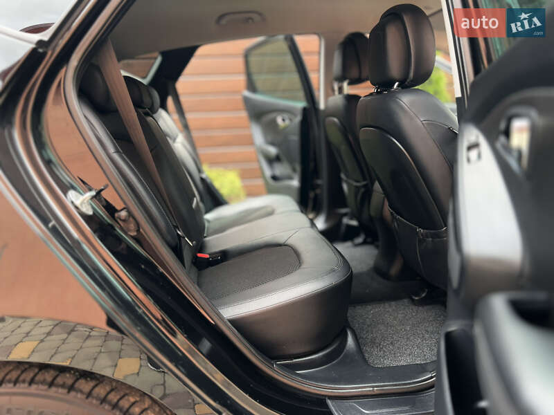 Позашляховик / Кросовер Hyundai ix35 2012 в Вінниці
