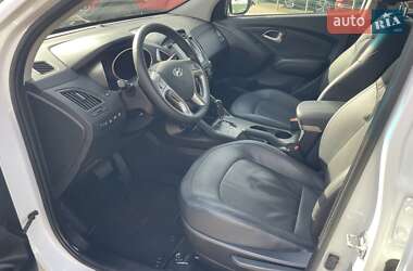 Внедорожник / Кроссовер Hyundai ix35 2015 в 