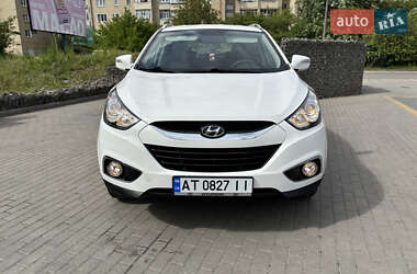 Позашляховик / Кросовер Hyundai ix35 2011 в 