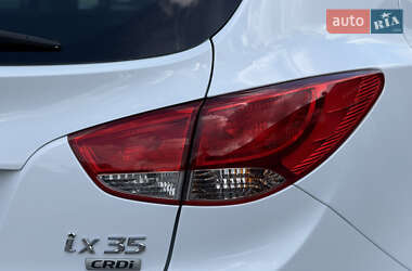 Позашляховик / Кросовер Hyundai ix35 2010 в 