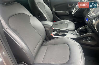 Внедорожник / Кроссовер Hyundai ix35 2014 в 