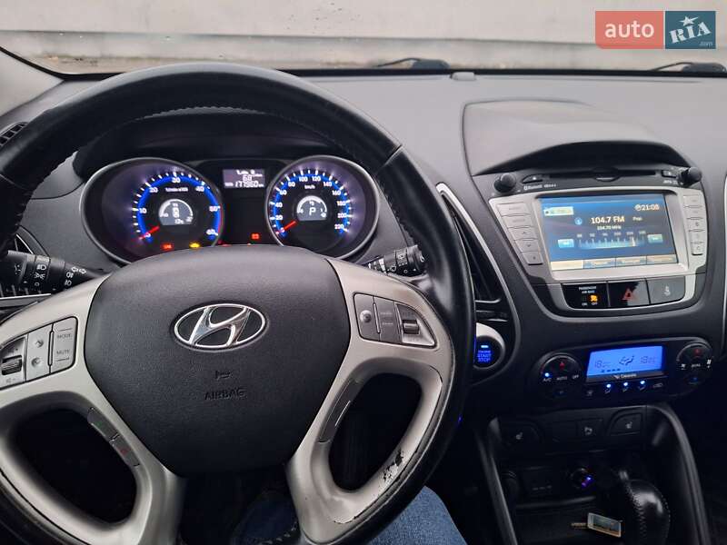 Внедорожник / Кроссовер Hyundai ix35 2013 в Львове