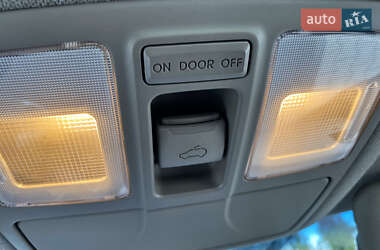 Внедорожник / Кроссовер Hyundai ix35 2010 в 