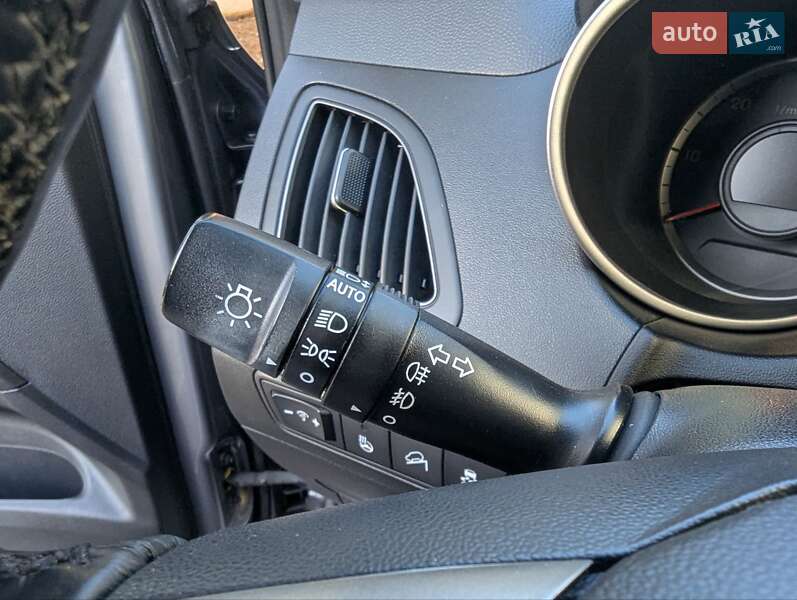Внедорожник / Кроссовер Hyundai ix35 2014 в Луцке