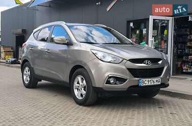 Внедорожник / Кроссовер Hyundai ix35 2010 в Городке