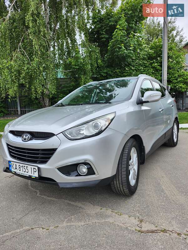 Позашляховик / Кросовер Hyundai ix35 2010 в Києві