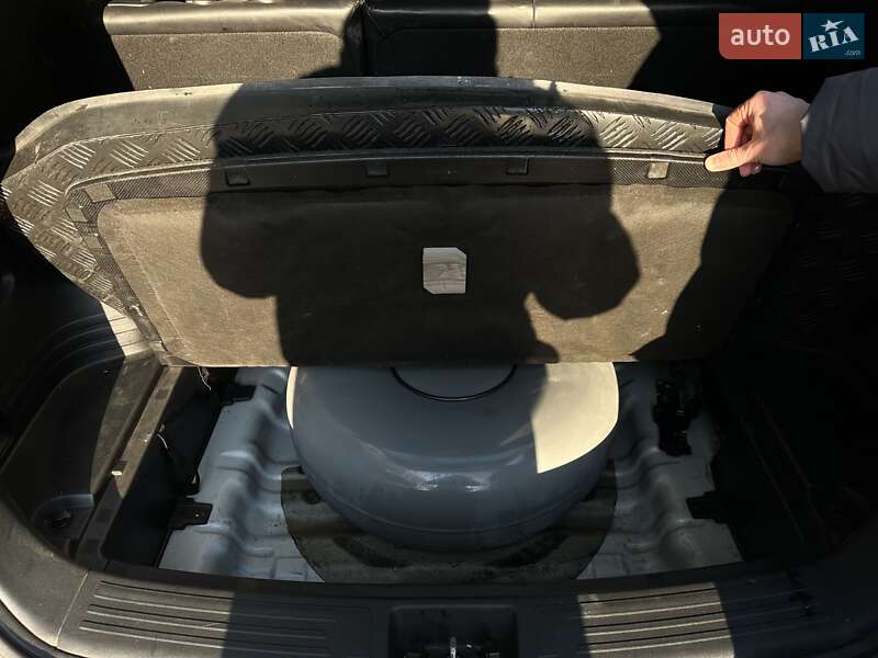 Позашляховик / Кросовер Hyundai ix35 2010 в Києві