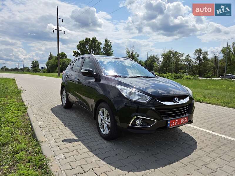 Внедорожник / Кроссовер Hyundai ix35 2012 в Харькове