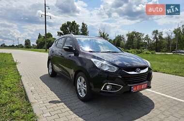 Внедорожник / Кроссовер Hyundai ix35 2012 в 